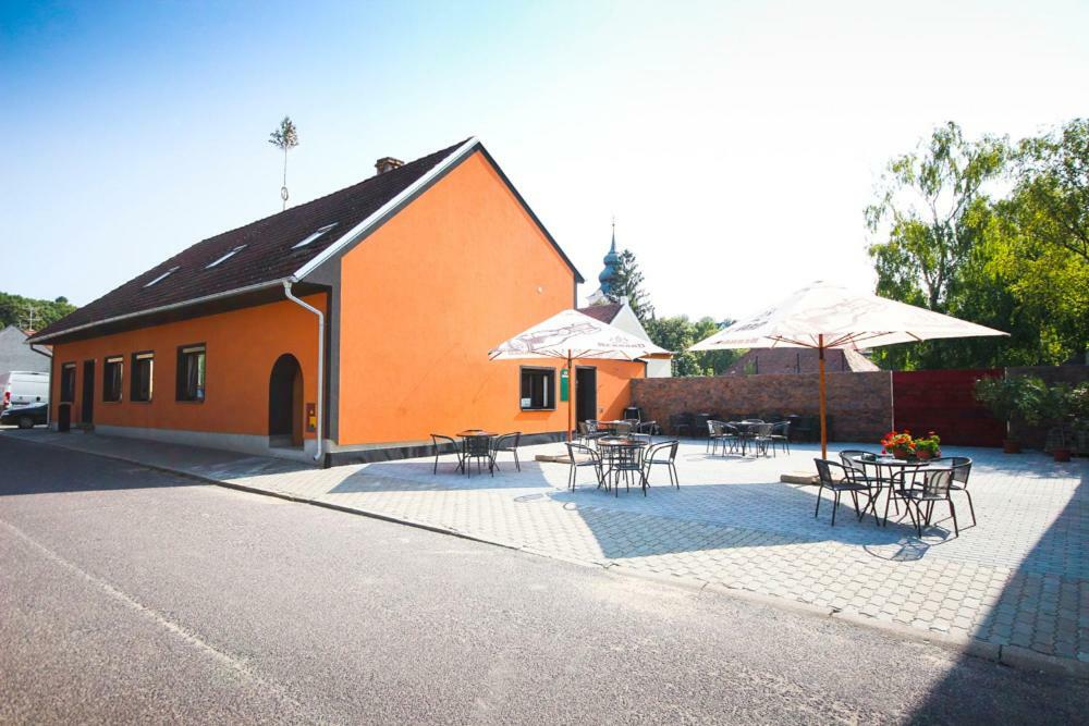 Penzion Kanon Bavory Exterior photo